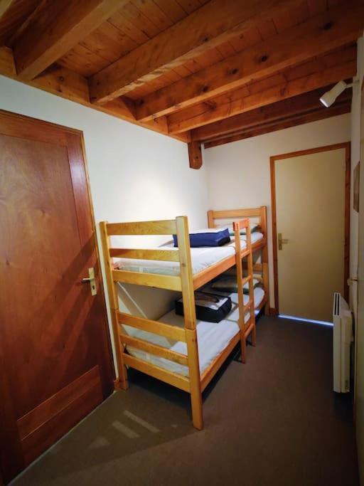 Boutx Logement 6 Pers Au Coeur Des Montagnes Pyreneennes Linge De Maison Et Papier Toilette Non Fournis מראה חיצוני תמונה